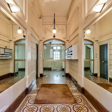 Apartment In Front Of Gare De Lyon Next To Bastille *