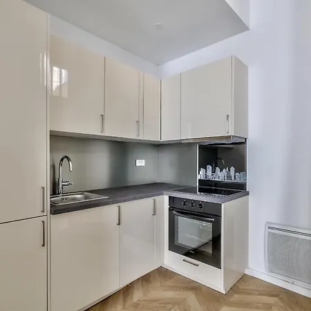 Apartment In Front Of Gare De Lyon Next To Bastille